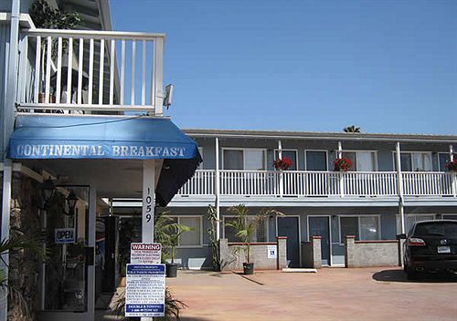 The Shores Motel 2*